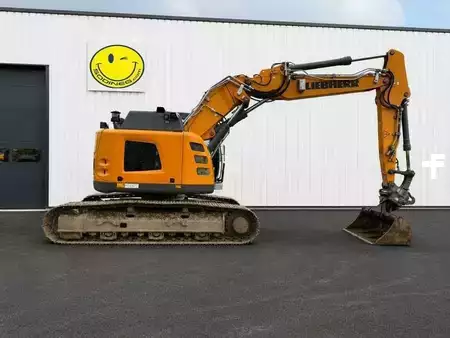 Escavadora de rastos 2020 Liebherr R926 COMPACT LC (2)
