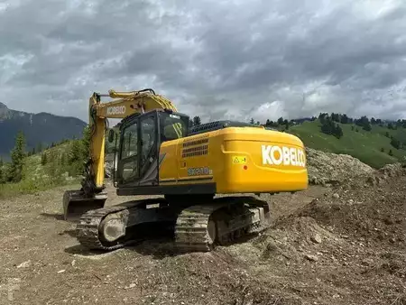 Escavadora de rastos 2021 Kobelco SK210LC-11 (3)