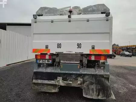 Ostatní 2004 Mercedes-Benz UNIMOG U500 (10)