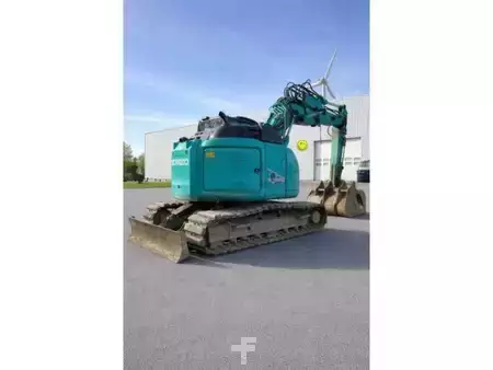 Escavadora de rastos 2016 Kobelco SK140SRLC-5 (3)