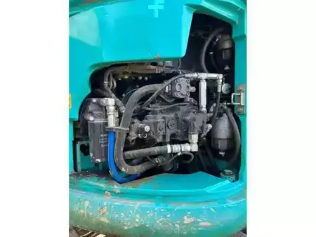 Escavadora de rastos 2016 Kobelco SK140SRLC-5 (7)