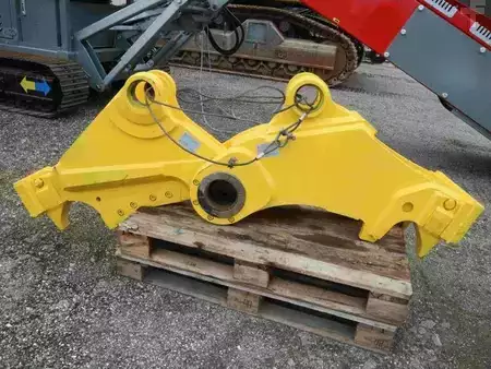 Altri 2020 EPIROC CC2300S + 3 MACHOIRES (7)