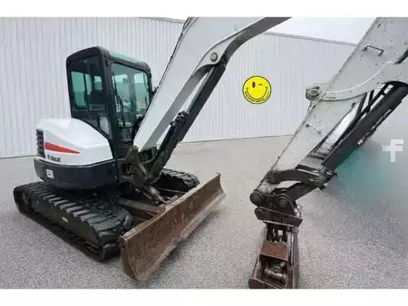 Mini pelle 2015 Bobcat E50 (3)
