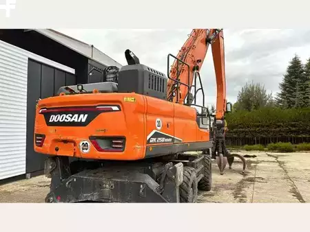 Escavatori gommati 2022 Doosan DX250WMH-7 (4)