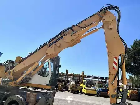 Pelle de manutention 2012 Liebherr A904C HD LITRONIC (15)