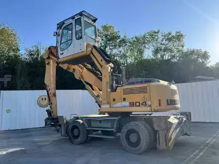 Pelle de manutention 2012 Liebherr A904C HD LITRONIC (3)