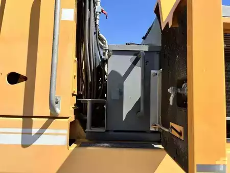 Pelle de manutention 2012 Liebherr A904C HD LITRONIC (38)