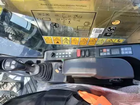 Konvolutt gravemaskin 2020 Caterpillar MH3024 (22)