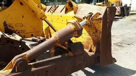 Pásové buldozery 1975 Caterpillar D8K + Porte Engins (14)