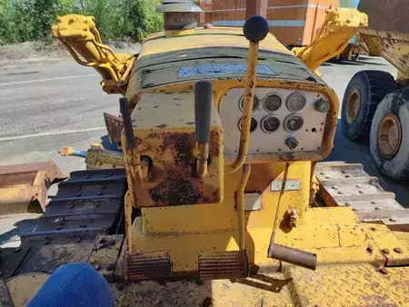 Pásové buldozery 1975 Caterpillar D8K + Porte Engins (38)