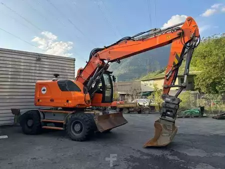Mobil grävmaskin 2014 Liebherr A918 COMPACT (14)