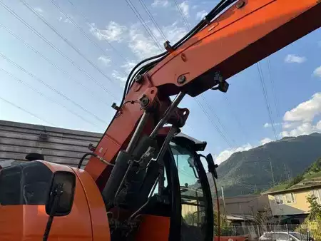 Mobil grävmaskin 2014 Liebherr A918 COMPACT (29)