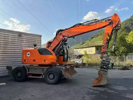 Mobil grävmaskin 2014 Liebherr A918 COMPACT (6)