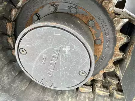 Escavatori cingolati 2023 Volvo ECR88D (27)
