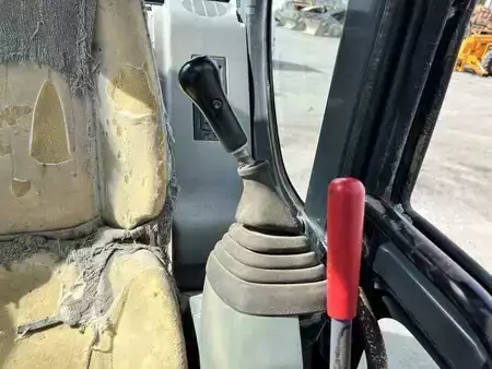 Koparki gąsienicowe 2001 Kobelco SK135SR (43)