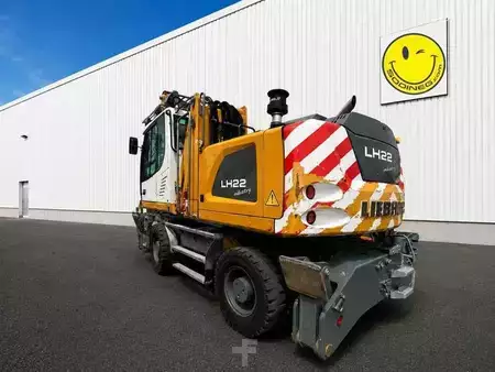 Pelle de manutention 2021 Liebherr LH22 (4)