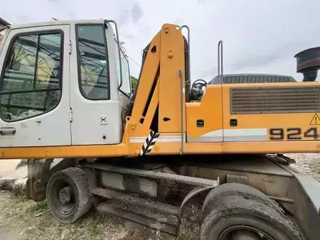 Pelle de manutention 2007 Liebherr A924C LITRONIC (9)