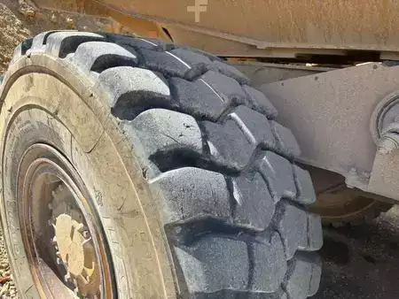 Dumpers articulados 2018 Caterpillar 725C2 (26)