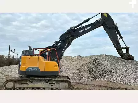 Telakaivinkoneet  2019 Volvo ECR235EL (2)