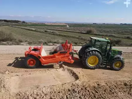 Muut 2025 Agrotecnica TH42 (3)