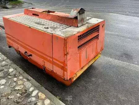 Sonstige 1995 Atlas Copco XAS55DD (4)