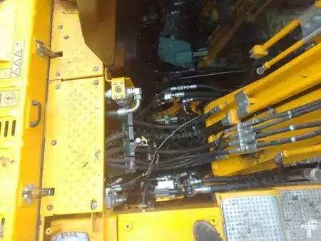 Bæltegraver 2023 JCB 150XL SV (10)