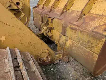 Carregadeiras de esteiras 1999 Caterpillar 963C POUR PIECES (13)