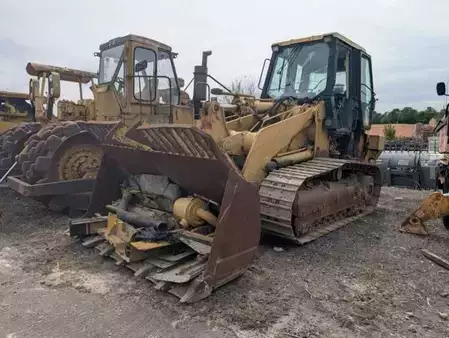 Carregadeiras de esteiras 1999 Caterpillar 963C POUR PIECES (4)