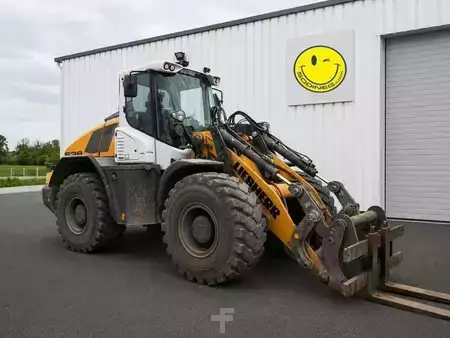 Kolové nakladače 2020 Liebherr L538 (1)