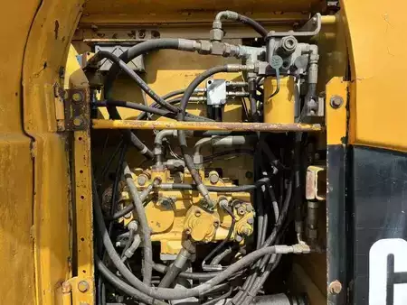 Bæltegraver 2007 Caterpillar 312C (24)