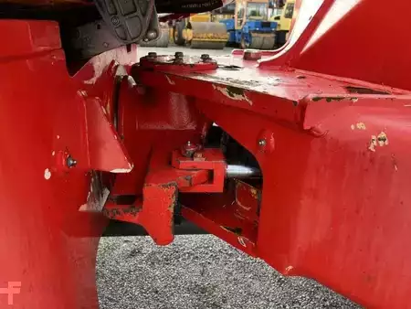 Outro 2010 Volvo L30B-Z/X (15)