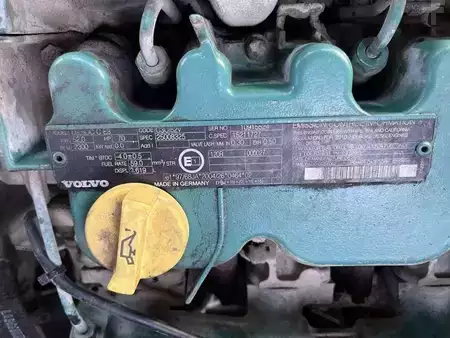 Outro 2010 Volvo L30B-Z/X (28)