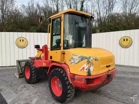 Outro 2010 Volvo L30B-Z/X (4)