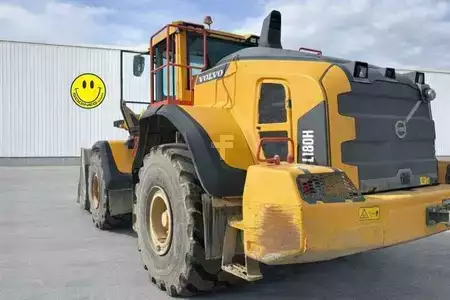 Kolové nakladače 2019 Volvo L180H (3)