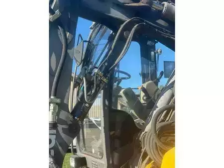 Kerekes kotrógép 2001 Mecalac 10MSX (12)