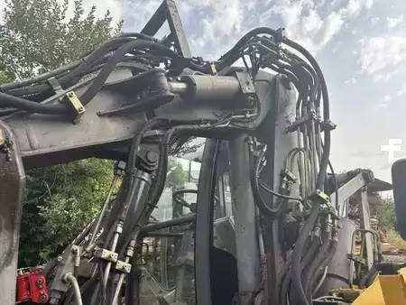 Kerekes kotrógép 2001 Mecalac 10MSX (20)