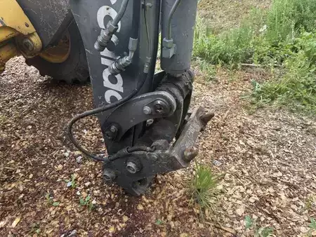 Kerekes kotrógép 2001 Mecalac 10MSX (38)