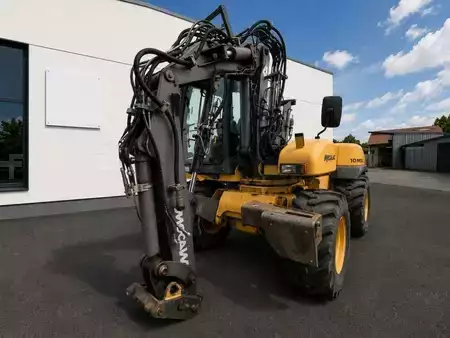 Kerekes kotrógép 2001 Mecalac 10MSX (4)