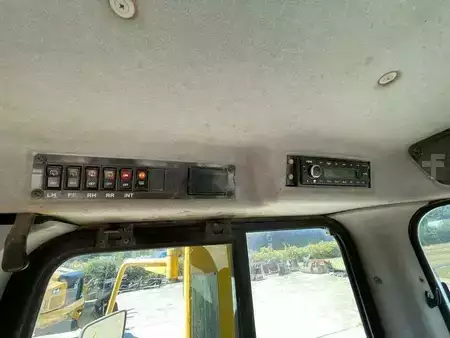 Telaketjupuskutraktorit 2004 Komatsu D61PX-15 (28)