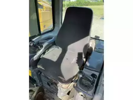 Grondschuivers 2006 Komatsu D65PX-15E0 (18)