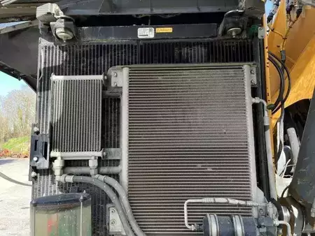 Excavadoras de cadenas 2015 Liebherr R926 COMPACT LC (28)