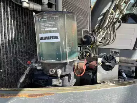 Excavadoras de cadenas 2015 Liebherr R926 COMPACT LC (29)