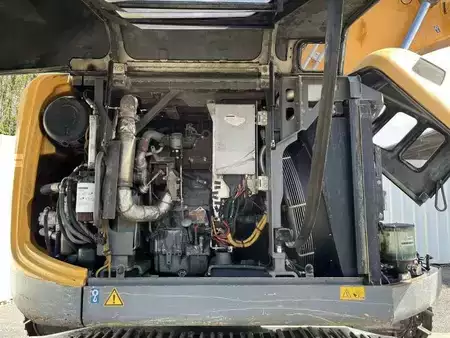 Excavadoras de cadenas 2015 Liebherr R926 COMPACT LC (30)