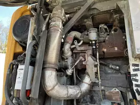 Excavadoras de cadenas 2015 Liebherr R926 COMPACT LC (35)