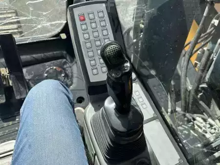 Excavadoras de cadenas 2015 Liebherr R926 COMPACT LC (50)