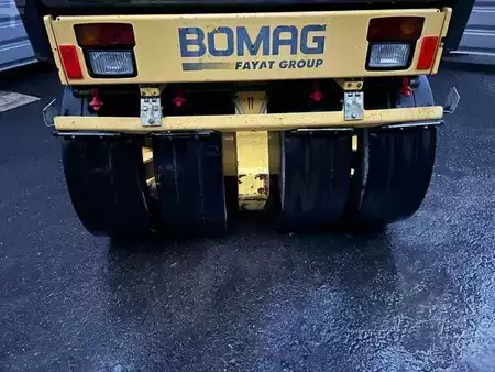 Walce kołkowane 2010 BOMAG BW138AC (24)