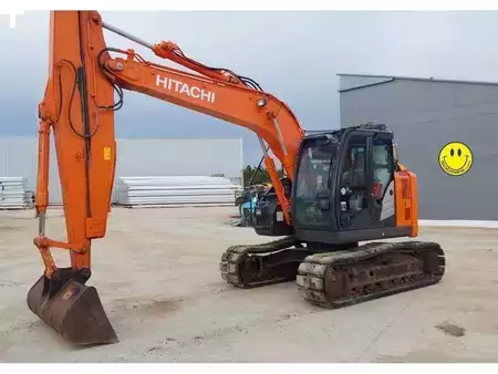 Hydraulic Excavators 2018 Hitachi ZX135US-6 (3)