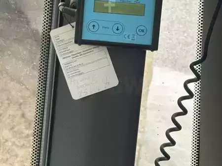 Ładowarki kołowe 2007 Liebherr L556 2 PLUS 2 (12)
