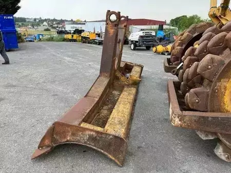 Andet 1978 Caterpillar 825 + porte engins (12)
