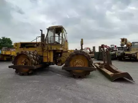 Andet 1978 Caterpillar 825 + porte engins (7)